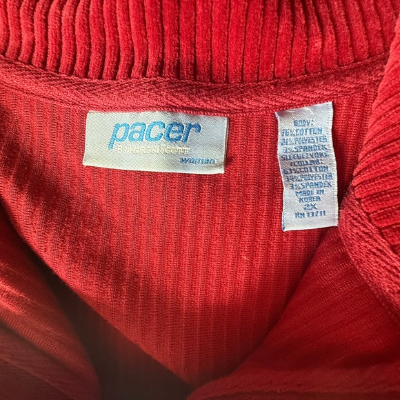 Pacer Red Ribbed Pullover - Picture 4 of 4
